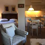 公寓 栀子花公寓酒店 Mourésion