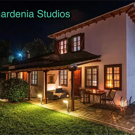 Gardenia Appartement Mourésion